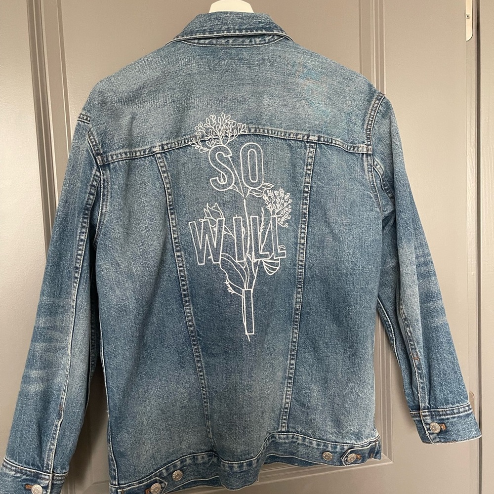 Madewell Blue Denim Jacket with Black and White Embroidery size M